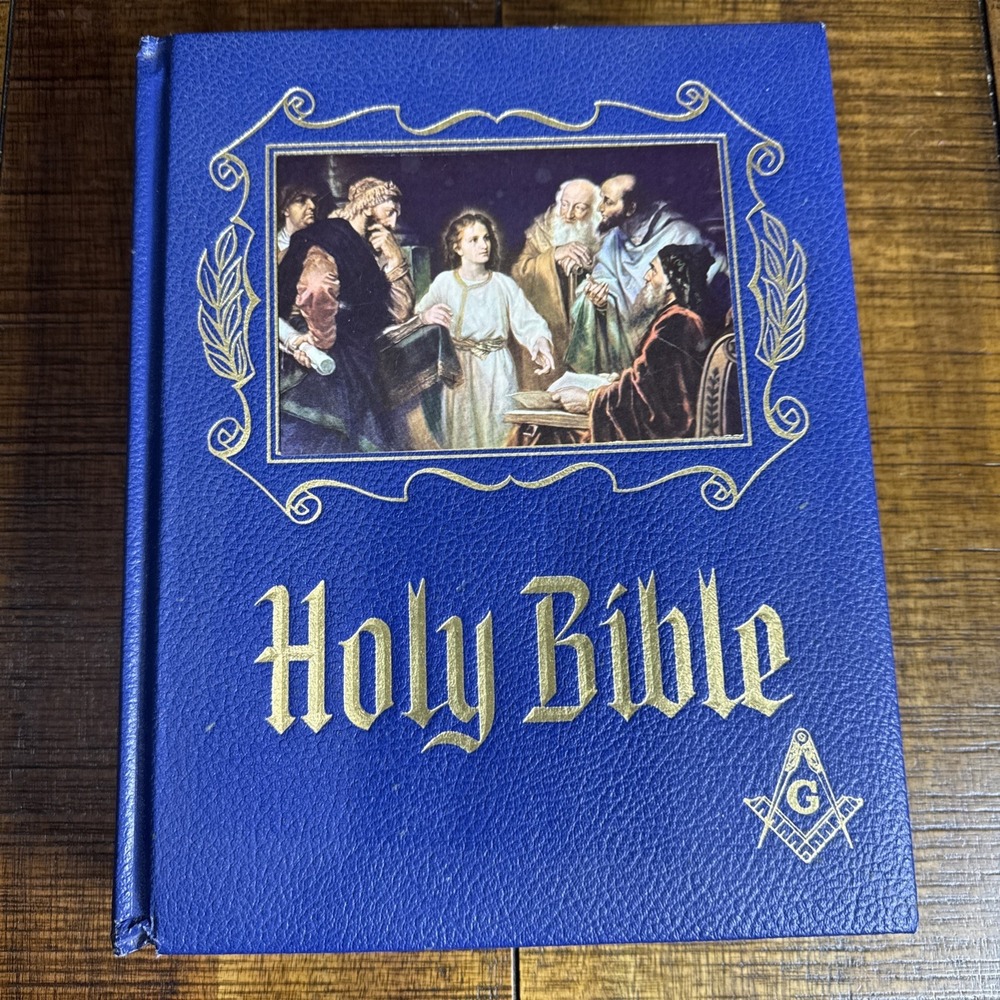 Vtg‎ 1971 Masonic Freemason -Large Holy Bible Blue - With Serenity Bookmark EUC
